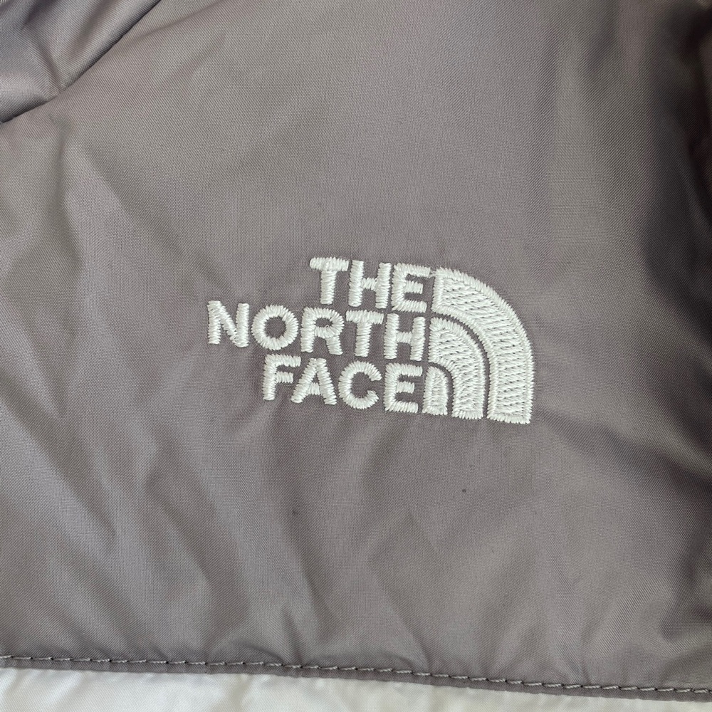 North Face Reversible Puffer Jacket - Picture 3 of 8